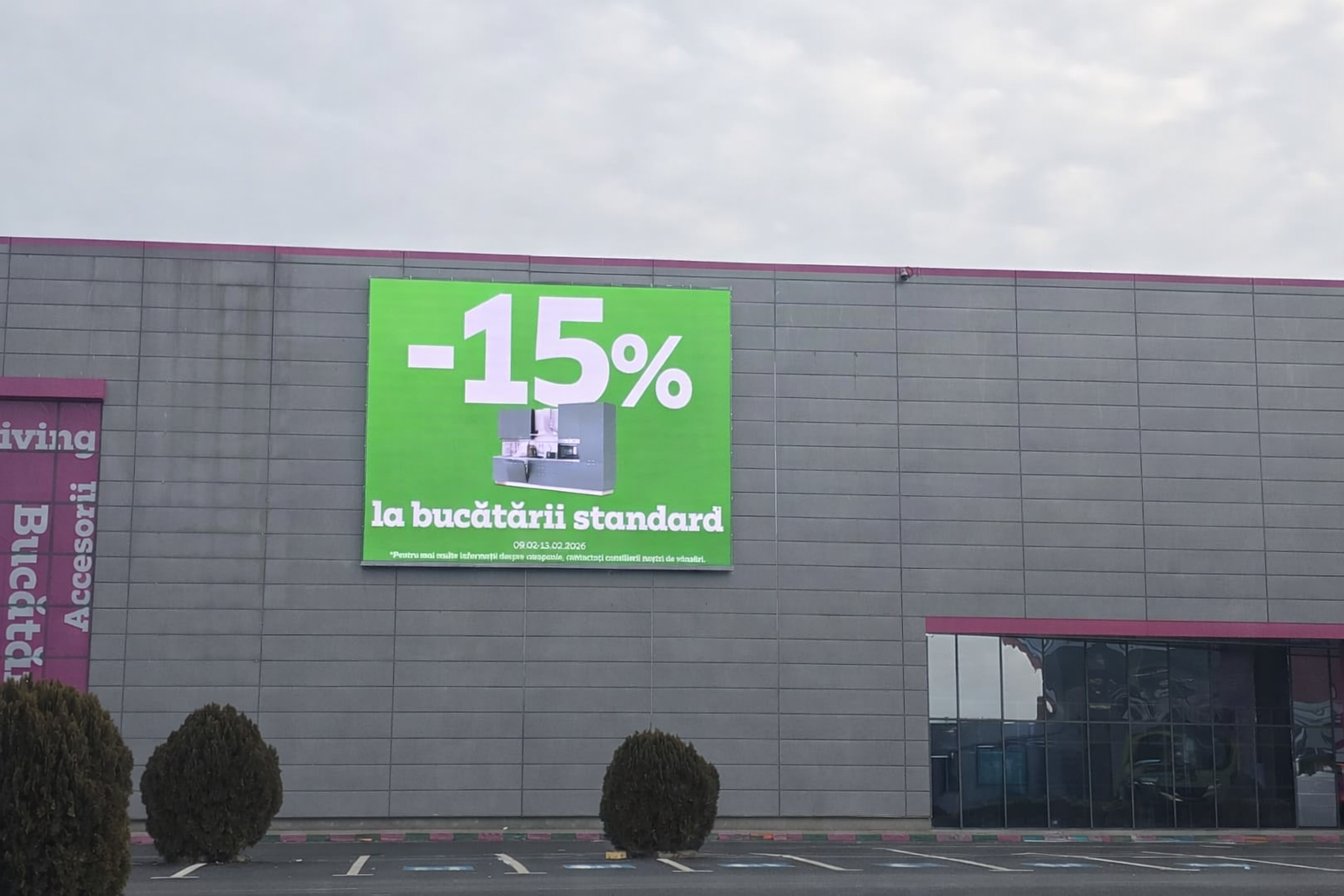 Ecran LED fatada cladire P3